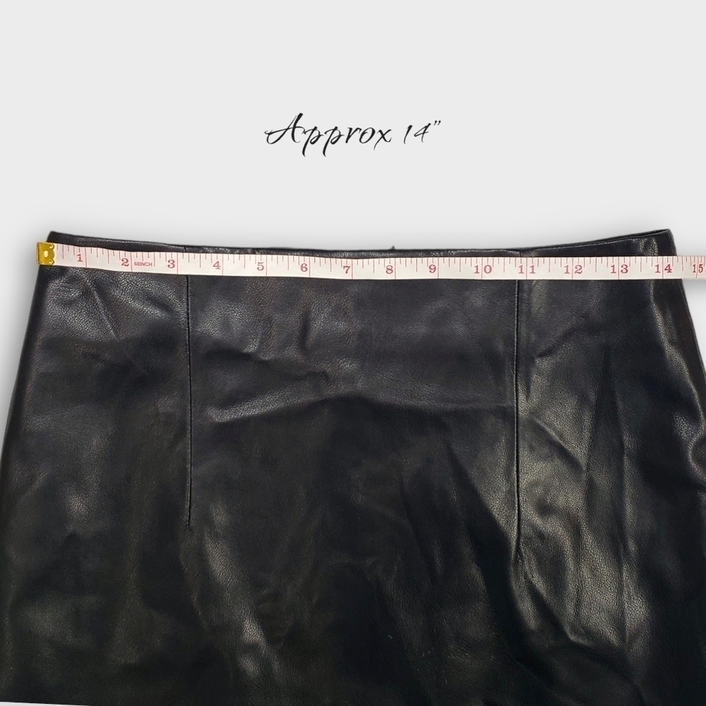 Bagatelle Faux Leather Mini Skirt Small - Picture 6 of 8
